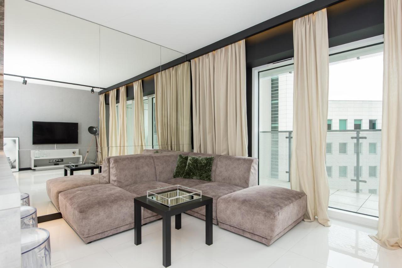 Super-Apartamenty International Fair พอซนาน ภายนอก รูปภาพ
